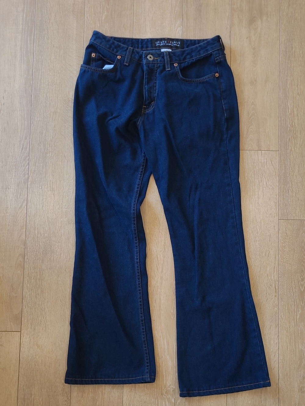 90's Made In Canada GUESS Women's Dark Blue Flare Jeans